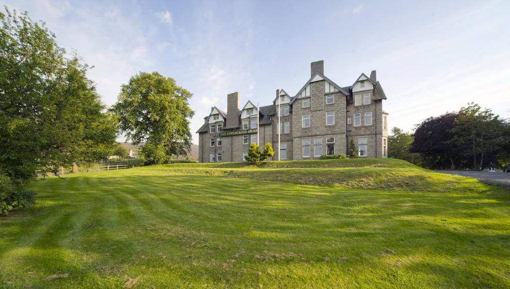 The Invercauld Arms Hotel Ballater Exterior foto